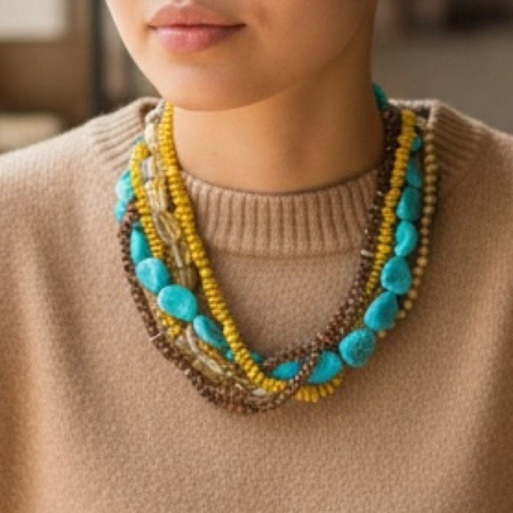 Multicolor Beaded Necklace - Picture 3 of 3